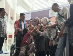 Semarak Peringatan HDI 2023 Diwarnai Kreativitas Seni dan Sejumlah Bantuan Bagi Penyandang Disabilitas